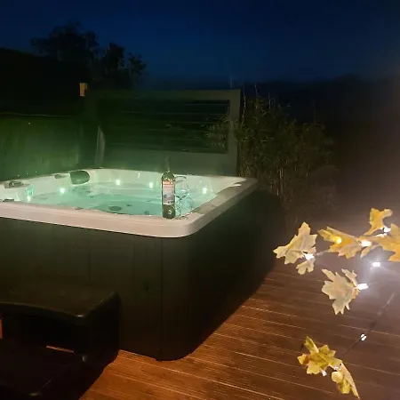 Jacuzzi Huisje De Berenshoeve Emmen Exterior photo